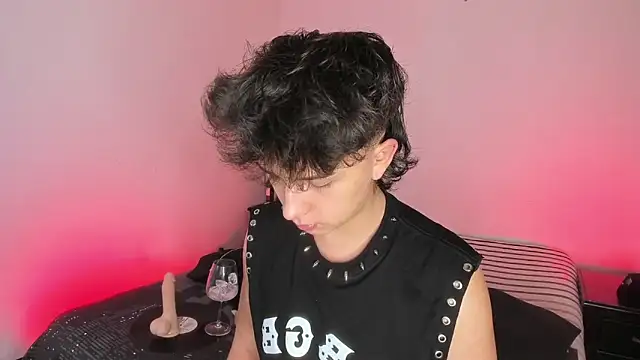 juandaaap online show from 10/28/25, 02:56