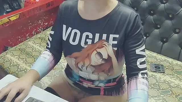 Lily4yourfun online show from 11/14/25, 06:50