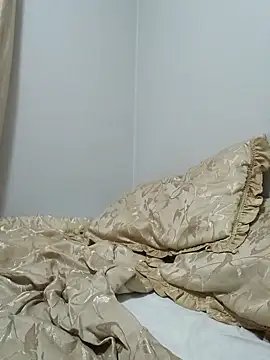 Snapshot of seductivescamp chatting on 02/13/26, 08:42 seductivescamp online show from 02/13/26, 08:42