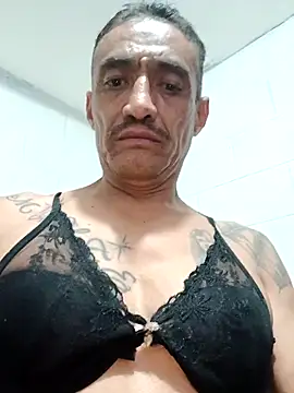 Innsaciable online show from 10/27/25, 06:36