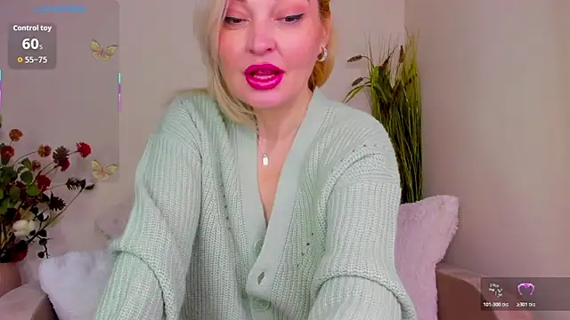 Milena candyy online show from 03/11/26, 08:36