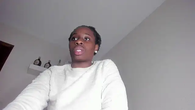 Snapshot of aafricaa chatting on 12/23/24, 01:24 aafricaa online show from 12/23/24, 01:24