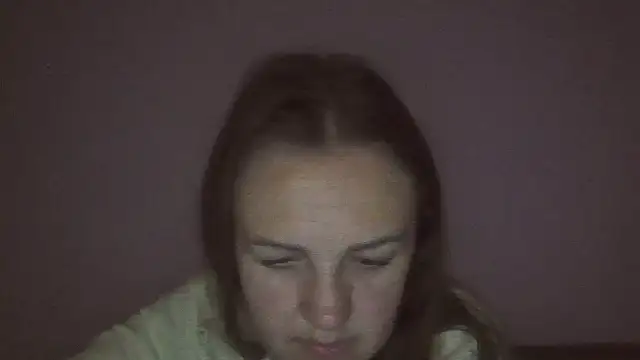 Snapshot of Milaniya261 chatting on 05/13/26, 01:45 Milaniya261 online show from 05/13/26, 01:45