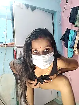 Snapshot of riyagupta5 chatting on 10/06/25, 05:46 riyagupta5 online show from 10/06/25, 05:46