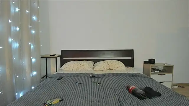 Xloe Queen online show from 11/08/25, 06:44