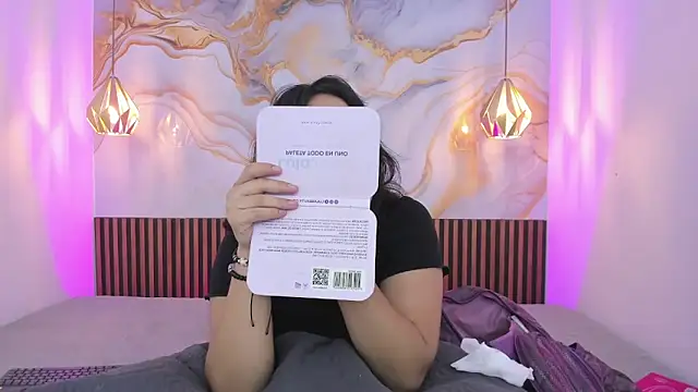 MelissaGilll online show from 10/10/25, 07:36
