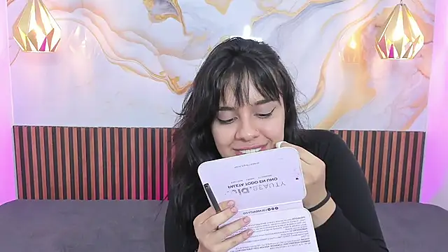 MelissaGilll online show from 10/16/25, 07:33