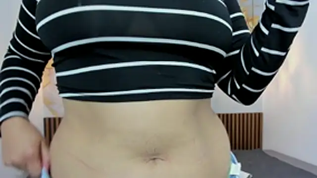 MelissaGilll online show from 11/19/25, 07:25