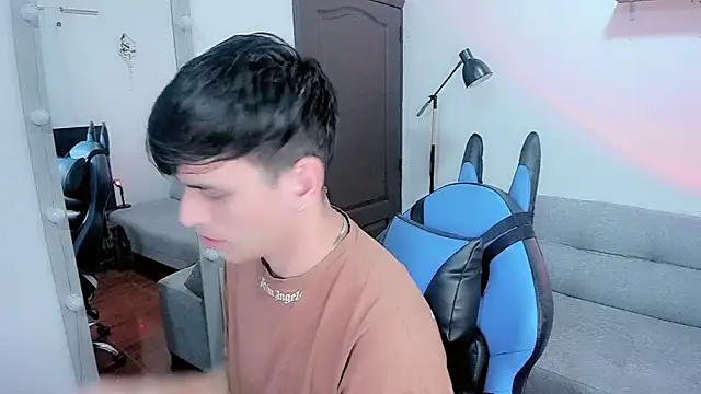 Snapshot of joe_jhon chatting on 01/26/25, 05:23 joe jhon online show from 01/26/25, 05:23