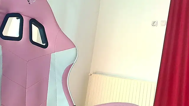 Anne Blueeyes online show from 05/05/26, 04:43