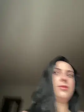 Snapshot of Morguisssz chatting on 12/15/25, 08:14 Morguisssz online show from 12/15/25, 08:14