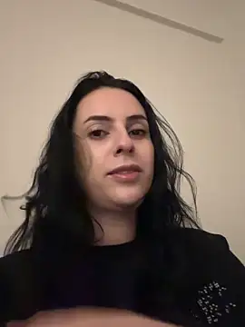 Morguisssz online show from 06/18/26, 07:40