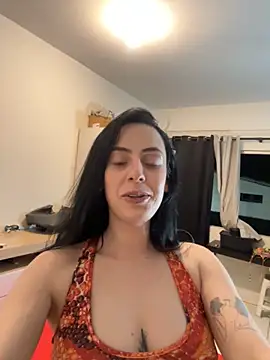 Snapshot of Morguisssz chatting on 11/07/25, 03:22 Morguisssz online show from 11/07/25, 03:22