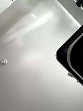 Snapshot of Morguisssz chatting on 11/11/25, 12:55 Morguisssz online show from 11/11/25, 12:55