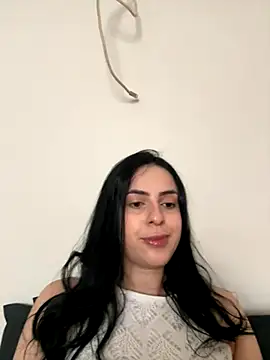 Snapshot of Morguisssz chatting on 10/28/25, 11:31 Morguisssz online show from 10/28/25, 11:31