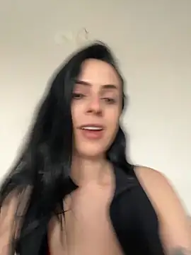 Snapshot of Morguisssz chatting on 12/01/25, 01:45 Morguisssz online show from 12/01/25, 01:45