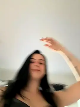 Snapshot of Morguisssz chatting on 11/08/25, 09:18 Morguisssz online show from 11/08/25, 09:18