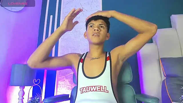 Snapshot of Jeffry_wolvess chatting on 02/27/26, 12:00 Jeffry wolvess online show from 02/27/26, 12:00