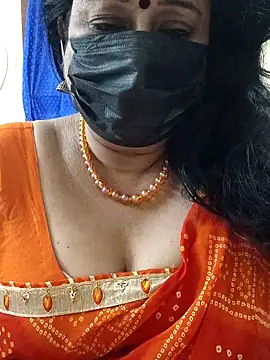 Snapshot of rekha_naier chatting on 11/19/25, 09:42 rekha naier online show from 11/19/25, 09:42