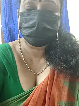 Snapshot of rekha_naier chatting on 09/19/25, 06:23 rekha naier online show from 09/19/25, 06:23