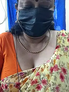 Snapshot of rekha_naier chatting on 10/30/25, 06:01 rekha naier online show from 10/30/25, 06:01