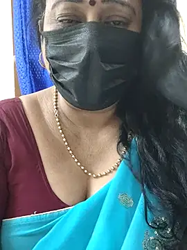 Snapshot of rekha_naier chatting on 09/14/25, 02:06 rekha naier online show from 09/14/25, 02:06