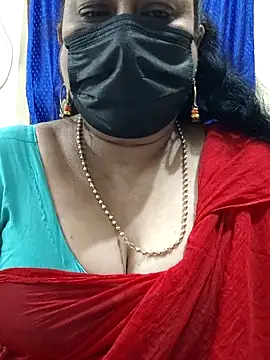 Snapshot of rekha_naier chatting on 10/03/25, 01:12 rekha naier online show from 10/03/25, 01:12