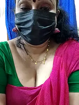 Snapshot of rekha_naier chatting on 12/13/25, 08:04 rekha naier online show from 12/13/25, 08:04