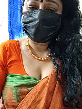 Snapshot of rekha_naier chatting on 11/30/25, 04:46 rekha naier online show from 11/30/25, 04:46