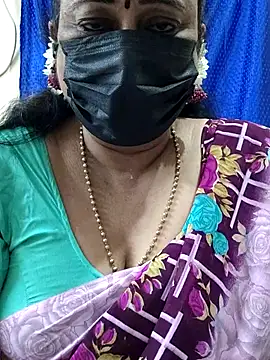 Snapshot of rekha_naier chatting on 11/09/25, 02:54 rekha naier online show from 11/09/25, 02:54