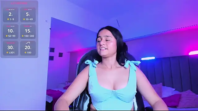 Giselle Roldan online show from 07/16/26, 01:46