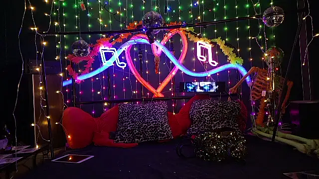 anonymouszN online show from 03/08/26, 09:07