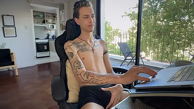 Den BlueXx online show from 03/13/26, 08:25