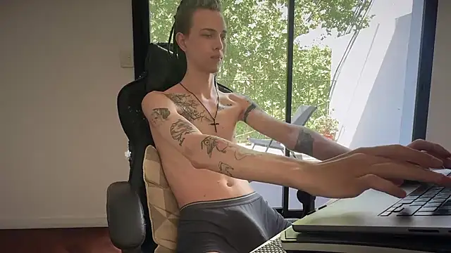 Den BlueXx online show from 02/28/26, 03:44