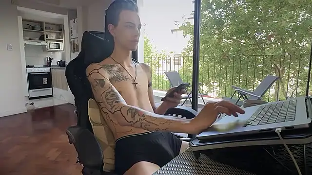 Den BlueXx online show from 03/08/26, 07:28