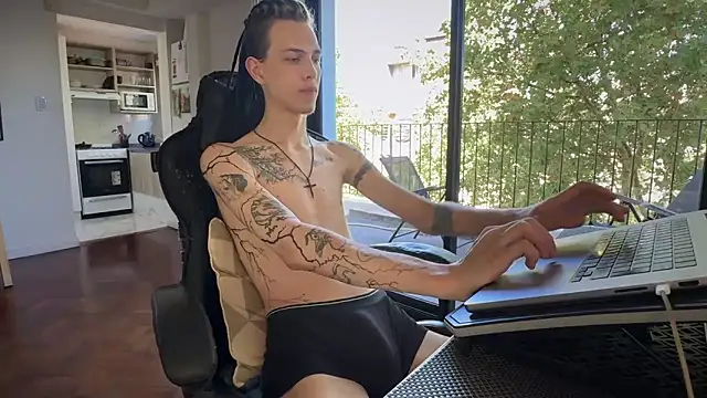 Den BlueXx online show from 03/19/26, 05:57