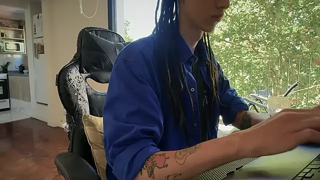 Den BlueXx online show from 02/07/26, 12:02