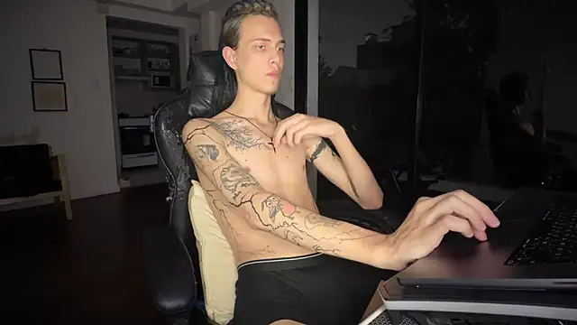 Den BlueXx online show from 03/27/26, 10:54