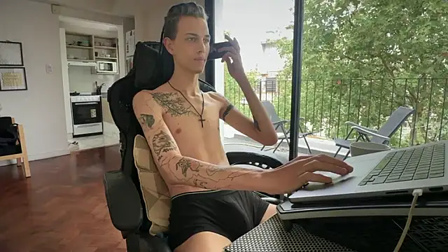 Den BlueXx online show from 03/06/26, 07:09