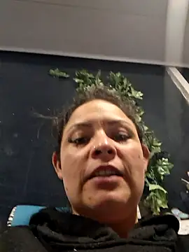 Snapshot of nidia2026 chatting on 10/12/25, 02:57 nidia2026 online show from 10/12/25, 02:57