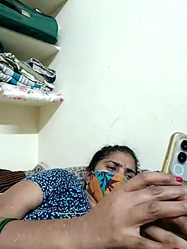 ammullu456 online show from 05/18/26, 02:33