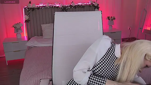PamelamyDreamys online show from 05/22/26, 08:18