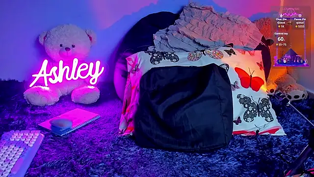 1Ashley  online show from 11/23/25, 03:05