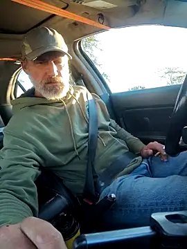 Snapshot of DatingProfile_USA_43_str8 chatting on 10/05/25, 02:41 DatingProfile USA 43 str8 online show from 10/05/25, 02:41