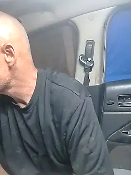 Snapshot of DatingProfile_USA_43_str8 chatting on 02/28/25, 07:26 DatingProfile USA 43 str8 online show from 02/28/25, 07:26