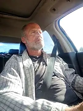 Snapshot of DatingProfile_USA_43_str8 chatting on 02/19/25, 10:20 DatingProfile USA 43 str8 online show from 02/19/25, 10:20