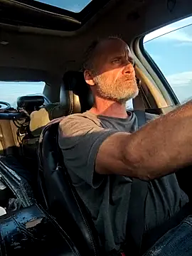 Snapshot of DatingProfile_USA_43_str8 chatting on 09/11/25, 01:49 DatingProfile USA 43 str8 online show from 09/11/25, 01:49