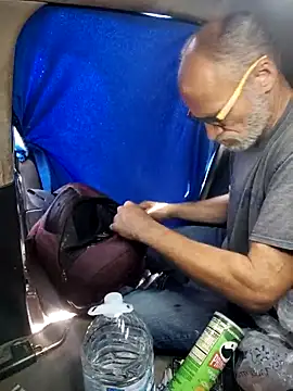 Snapshot of DatingProfile_USA_43_str8 chatting on 02/14/25, 07:33 DatingProfile USA 43 str8 online show from 02/14/25, 07:33