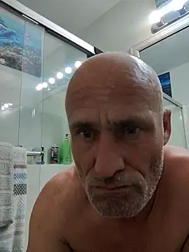 Snapshot of DatingProfile_USA_43_str8 chatting on 02/26/25, 08:28 DatingProfile USA 43 str8 online show from 02/26/25, 08:28