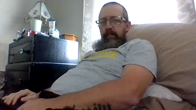 Huskers2020 online show from 12/13/24, 06:59